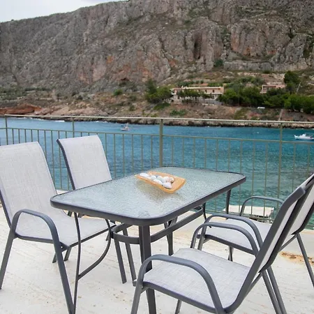 Apartment Gerolimin Blue